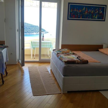 Nik 1 The Views Apartment Дубровник Екстериор снимка