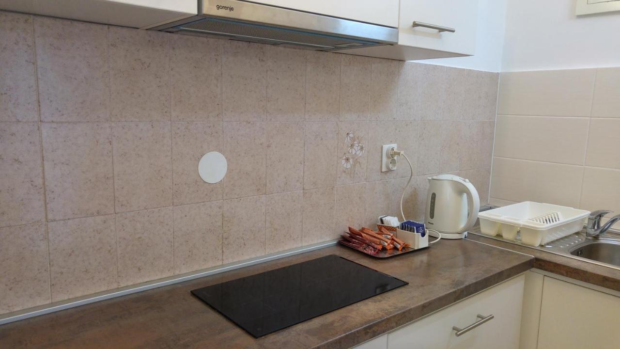 Nik 1 The Views Apartment Дубровник Екстериор снимка